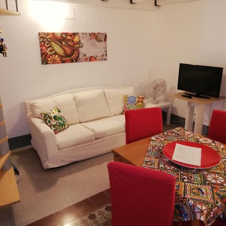 Il Posto Giusto Station Rooms 巴勒莫 外观 照片
